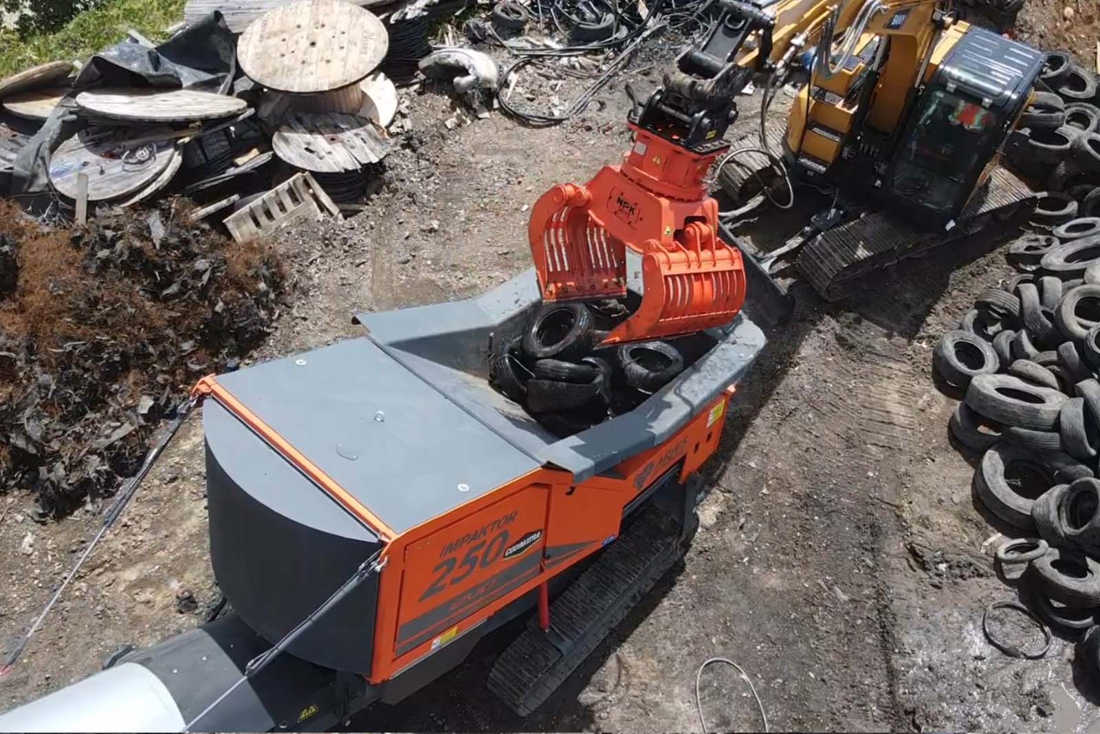 Broyeur ARJES 250 en intervention sur un chantier à Saint-Martin